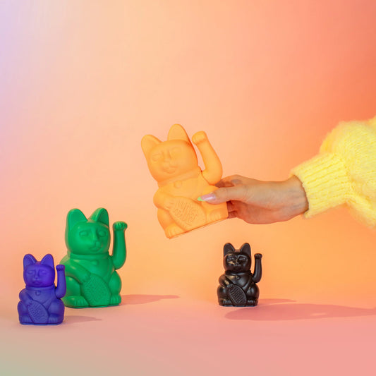 Lucky cat peach HOPE