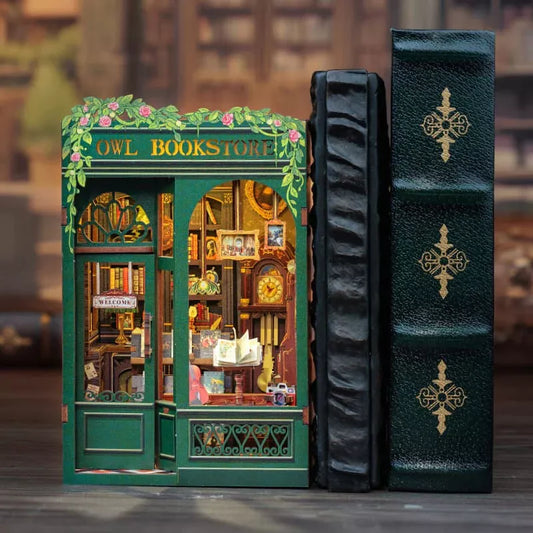 Serre livre Book nook owl bookstore