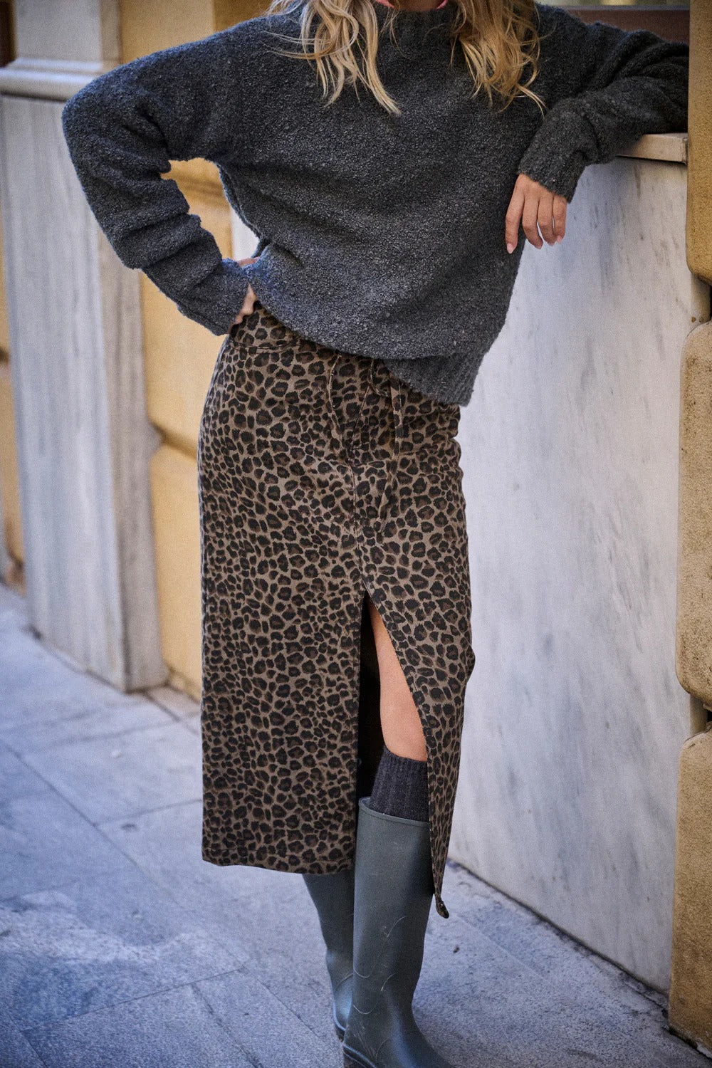 Jupe Jess grise imprimé Léopard