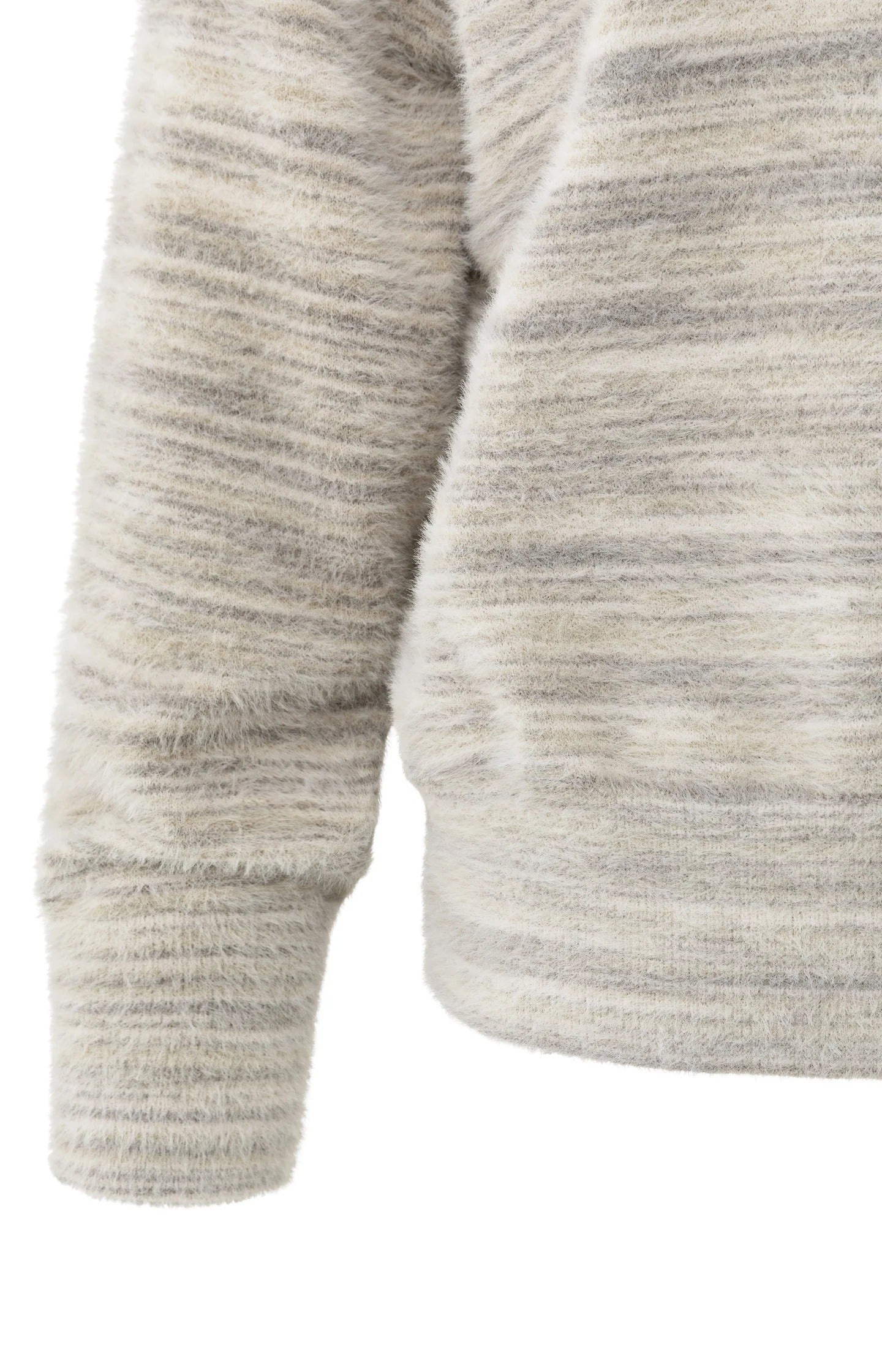 Pull molletonné col roulé avec un effet chiné à rayures